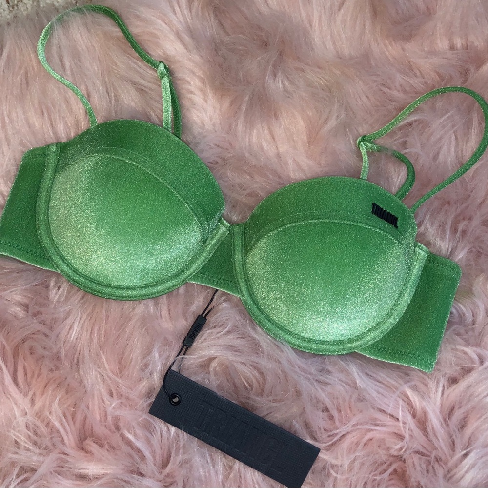 💚💚SOLD DO NOT BUY💚💚Triangl velvet bikini top